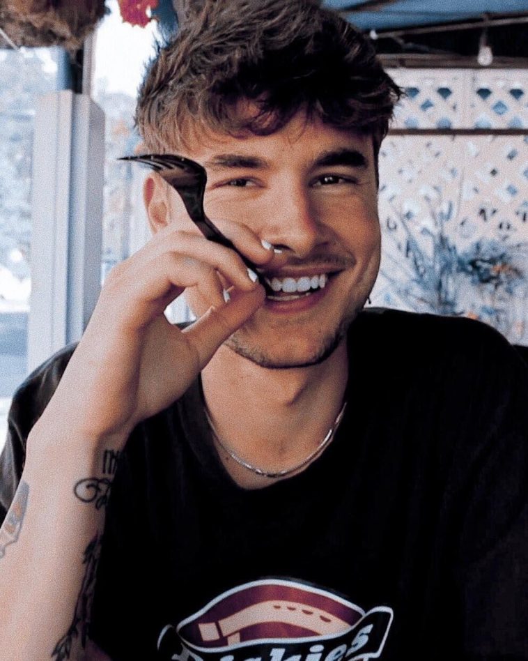 Crush Alert Kian Lawley Fuzzable