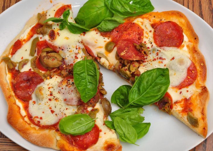 National Pizza Day Our 10 Best Pizza Toppings Fuzzable national-pizza-day-our-10-best-pizza-toppings-fuzzable